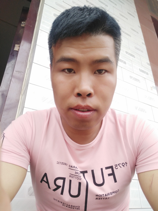 守护爱情的第一张照片--陕西中老年相亲网