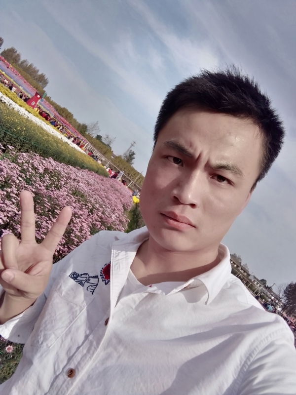 心碎无痕的第二张照片--陕西中老年相亲网