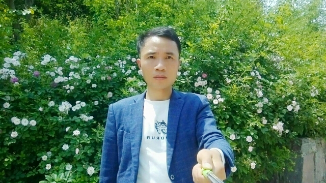 一生何求的第一张照片--陕西中老年相亲网