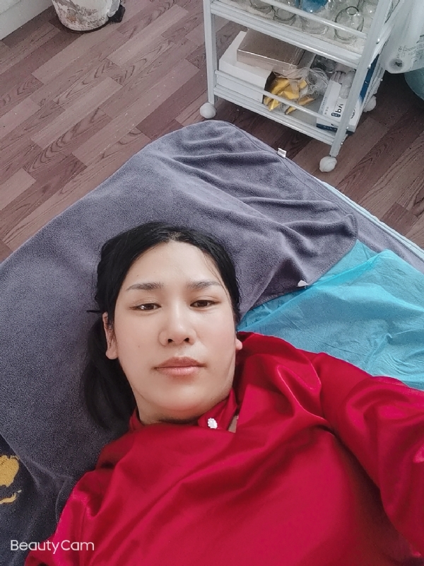 枫叶的第一张照片--陕西中老年相亲网