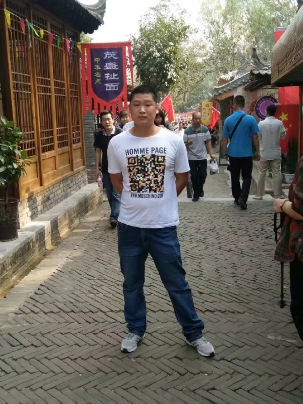奥沙利龙的第二张照片--陕西中老年相亲网