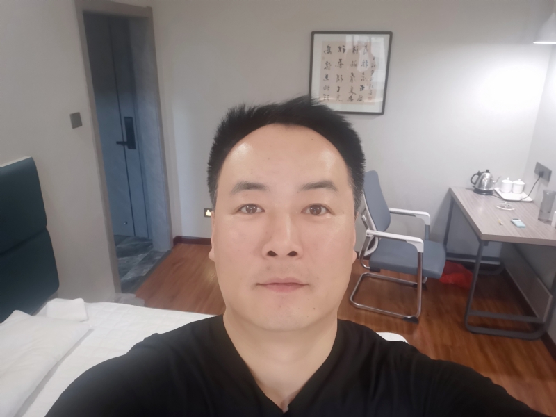 莫待花落空折枝的第一张照片--陕西中老年相亲网