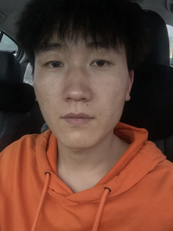 李的第二张照片--陕西中老年相亲网