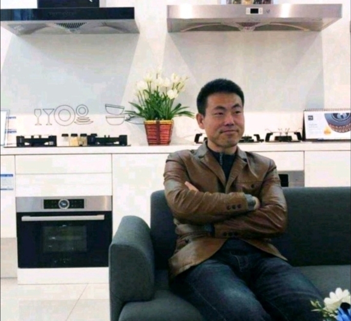 奋斗的执着的第一张照片--陕西中老年相亲网