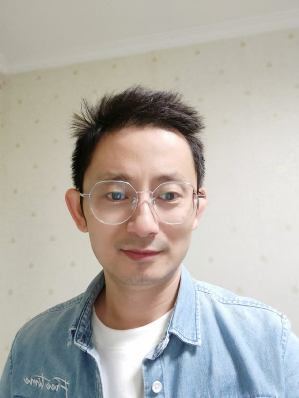 飘逸的第二张照片--陕西中老年相亲网